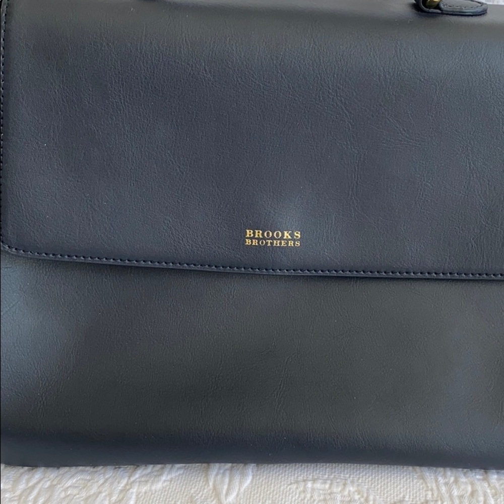 Brooks Brothers Navy Crossbody Bag - Picture 2 of 12